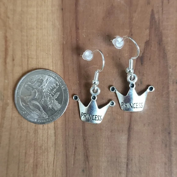 Princess Earrings - Picture 1 of 1